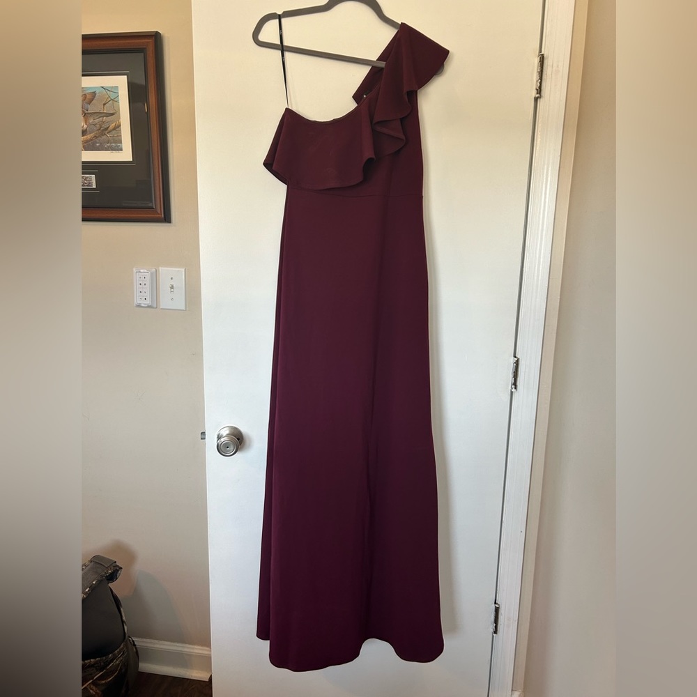 Lulu’s Women’s Formal Dress